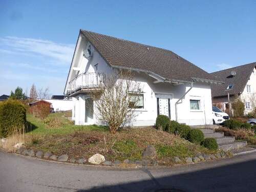 Foto - Haus zum Kaufen in Kastellaun 410.000,00 € 151 m²