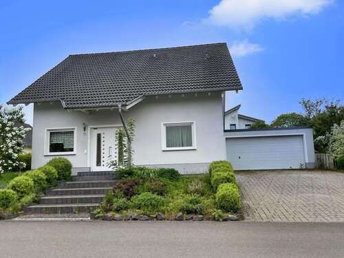 Foto - Haus zum Kaufen in Kastellaun 410.000,00 € 151 m²