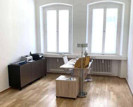 Foto - Büro in Würzburg 749,00 € 45 m²
