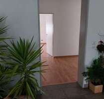 Wohnung zum Mieten in Halle 720,00 € 77 m²