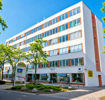 Büro in Burg 2.464,00 € 220 m² - 2.464,00&nbsp;EUR Kaltmiete, ca.&nbsp; 220,00&nbsp;m&sup2; in Burg (PLZ: 39288)