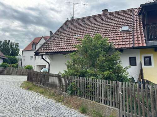 Foto - Haus zum Kaufen in Pfeffenhausen 95.000,00 € 55 m²