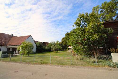 Foto - Grundstück zu verkaufen in Langweid am Lech Stettenhofen 405.000,00 € 600 m²