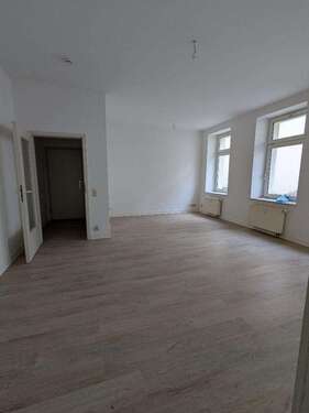 Foto - Wohnung zum Mieten in Chemnitz 310,00 € 54.22 m²
