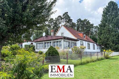 Foto - Haus zum Kaufen in Neuruppin 262.000,00 € 178 m²