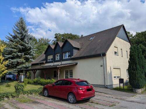 Foto - Haus zum Kaufen in Lauta 415.000,00 € 334 m²