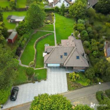 Foto - Haus zum Kaufen in Kürten 840.000,00 € 215 m²