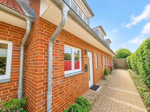 Foto - Haus zum Kaufen in Groß Grönau 399.999,00 € 100.04 m²