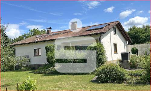 Foto - Haus zum Kaufen in Mainleus 295.000,00 € 139 m²