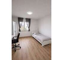 Wohnung zum Mieten in Erlangen 390,00 € 15 m²