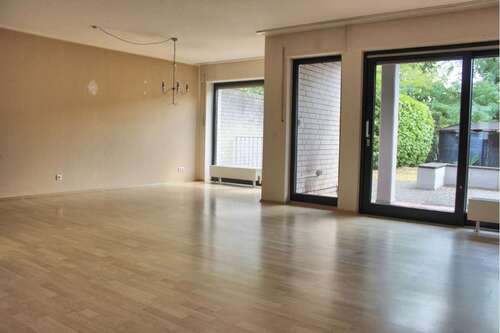 Foto - Haus zum Kaufen in Düsseldorf 649.000,00 € 175.48 m²