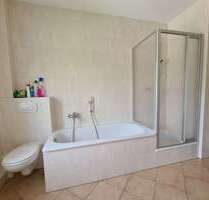 Wohnung zum Mieten in Halle 280,00 € 36.83 m²