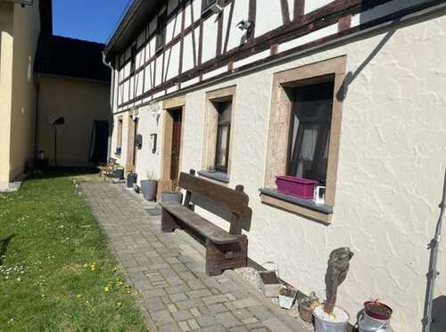 Foto - Haus zum Kaufen in Claußnitz 225.000,00 € 217.13 m²