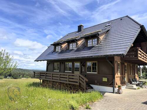 Foto - Haus zum Kaufen in Sankt Georgen im Schwarzwald Oberkirnach 790.000,00 € 168 m²