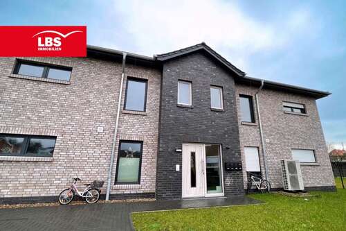 Foto - Haus zum Kaufen in Apen 965.000,00 € 370 m²