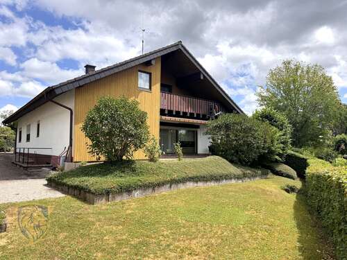 Foto - Haus zum Kaufen in VS-Pfaffenweiler 465.500,00 € 196 m²