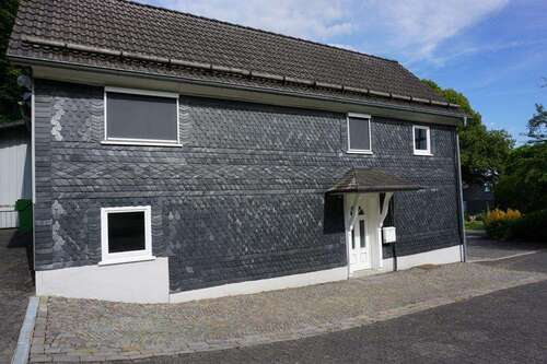 Foto - Haus zum Mieten in Wiehl 800,00 € 103 m²