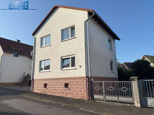 Foto - Haus zum Kaufen in Bad Nauheim 340.000,00 € 178.89 m²
