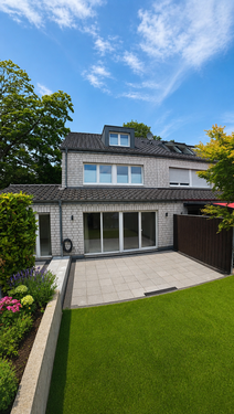 Foto - Haus zum Mieten in Düssseldorf 2.800,00 € 165 m²