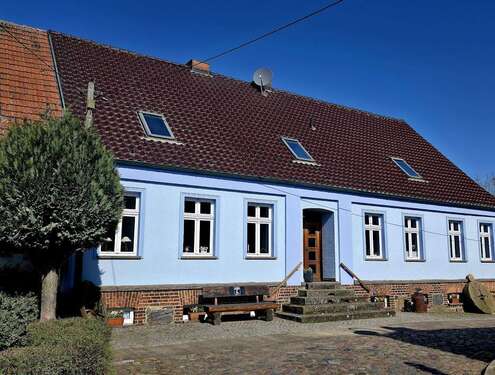 Foto - Haus zum Kaufen in Fehrbellin OT Tarmow 599.000,00 € 260 m²
