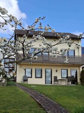 Foto - Haus zum Kaufen in Rhodt unter Rietburg 986.000,00 € 268 m²