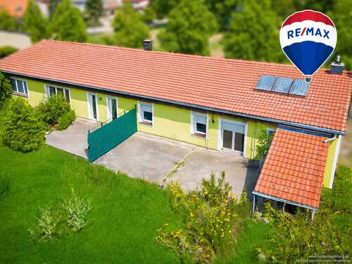 Foto - Haus zum Kaufen in Möckern Ziepel 237.000,00 € 294 m²