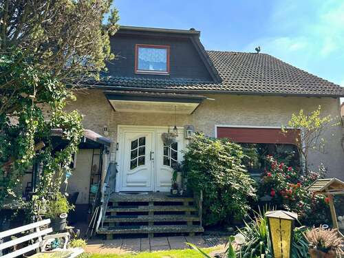 Foto - Haus zum Kaufen in Emmerthal 335.000,00 € 268 m²