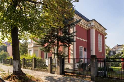 Foto - Haus zum Kaufen in Berlin 6.979.000,00 € 800 m²