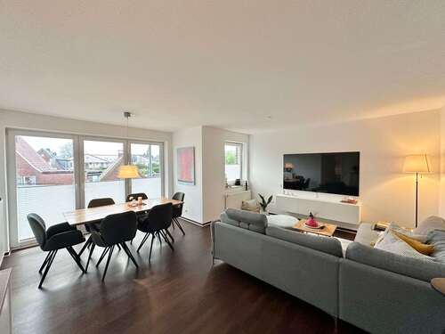 Foto - Wohnung zum Mieten in Westerstede 900,00 € 90.63 m²