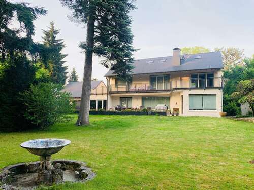 Foto - Haus zum Mieten in Frankfurt 6.200,00 € 360 m²