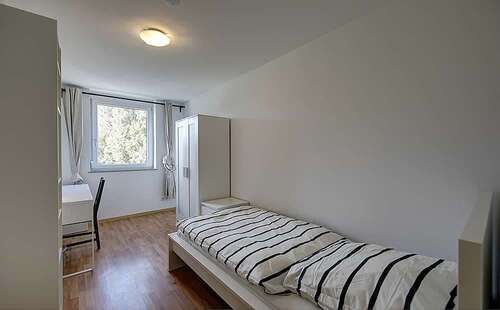Foto - WG-Zimmer in Stuttgart 530,00 € 9 m²