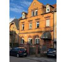 Haus zum Kaufen in Neustadt an der Weinstraße 650.000,00 € 300 m²