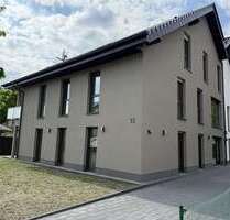 Wohnung zum Kaufen in Schloß Holte-Stukenbrock 370.000,00 € 92.43 m²