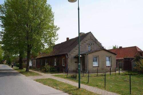 Foto - Haus zum Kaufen in Herzberg 40.000,00 € 187 m²