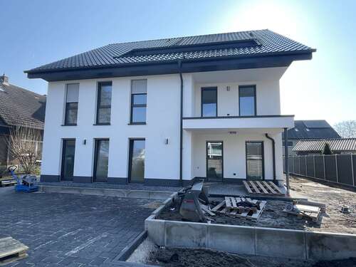 Foto - Wohnung zum Kaufen in Schloß Holte-Stukenbrock 355.000,00 € 87.27 m²