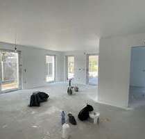 Wohnung zum Kaufen in Schloß Holte-Stukenbrock 374.000,00 € 92.57 m²