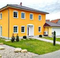 Haus zum Mieten in Altenburg 1.550,00 € 150 m²