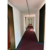 Büro in Krefeld 395,00 € 29 m² - 395,00 EUR Kaltmiete, ca.  29,00 m² in Krefeld (PLZ: 47799)