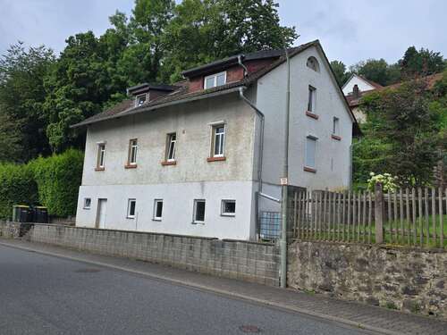 Foto - Haus zum Kaufen in Hirzenhain 159.000,00 € 150 m²