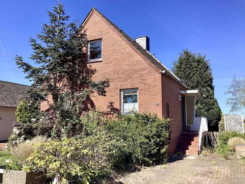 Foto - Haus zum Kaufen in Cuxhaven 124.000,00 € 62.24 m²