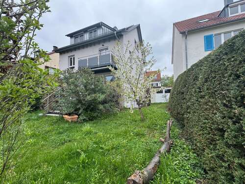 Foto - Haus zum Kaufen in Stuttgart 799.000,00 € 199.5 m²