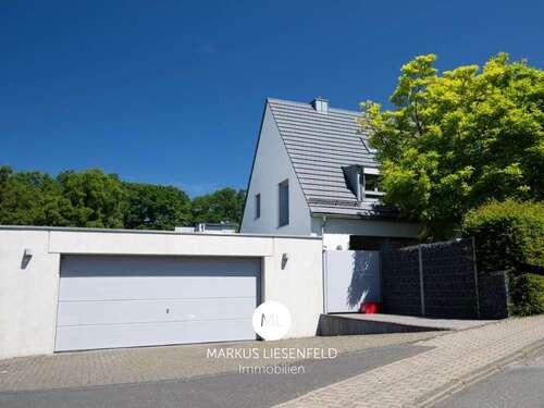 Foto - Haus zum Kaufen in Vallendar 698.000,00 € 179 m²