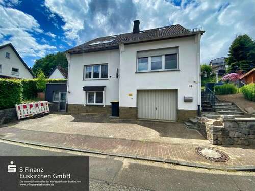 Foto - Haus zum Kaufen in Hellenthal 279.000,00 € 142 m²