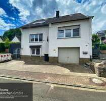 Haus zum Kaufen in Hellenthal 279.000,00 € 142 m²