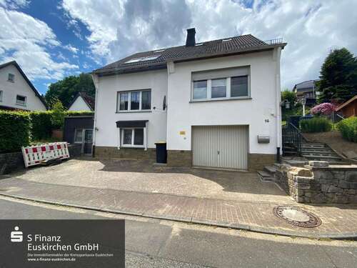 Foto - Haus zum Kaufen in Hellenthal 279.000,00 € 142 m²