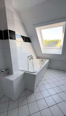 Foto - Wohnung zum Mieten in Hohenkirchen 568,00 € 69 m²