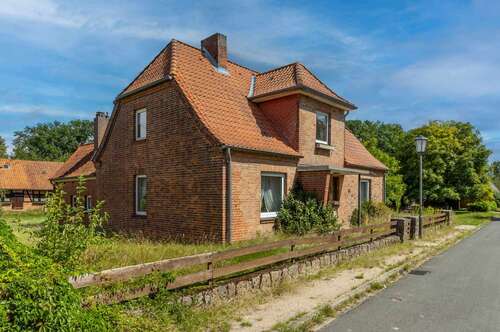 Foto - Haus zum Kaufen in Betzendorf 259.000,00 € 140 m²
