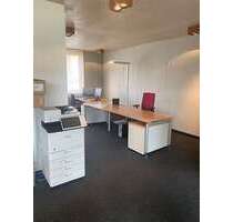 Büro in Erlangen 230,00 € 4 m² - 230,00&nbsp;EUR Kaltmiete, ca.&nbsp; 4,00&nbsp;m&sup2; in Erlangen (PLZ: 91052)