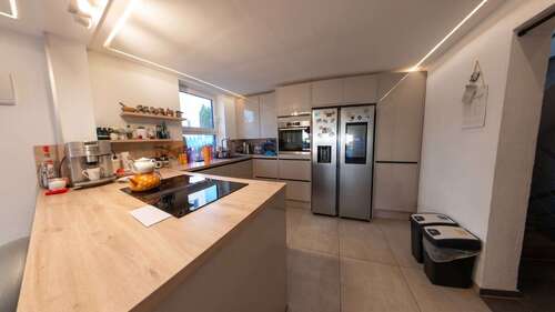 Foto - Haus zum Kaufen in Beindersheim 799.000,00 € 186 m²