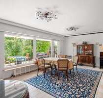 Haus zum Kaufen in Freiburg im Breisgau 998.000,00 € 158 m²